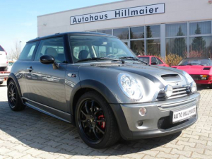 Mini Cooper S - John Cooper Works Mini Cooper S - John Cooper Works